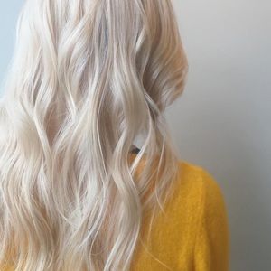 In search of Bellami Extensions or Cashmere hair